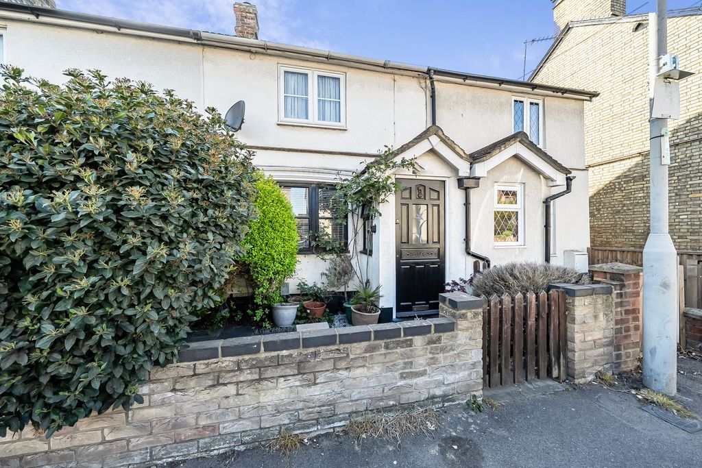 Property photo 1 of 21