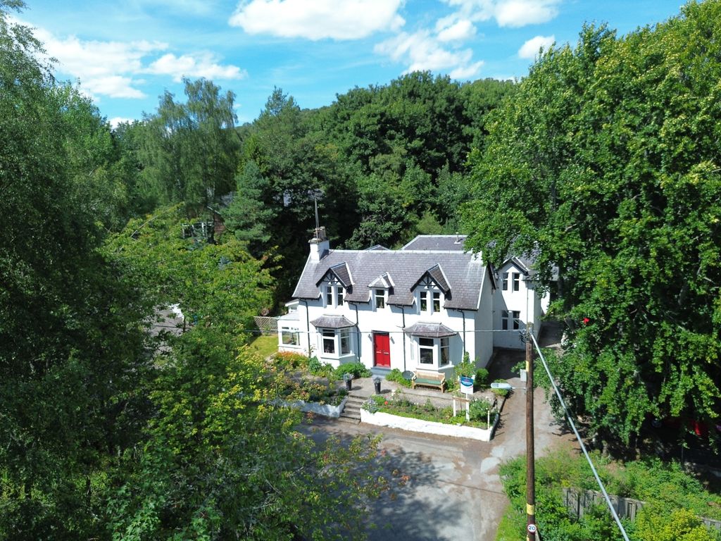 Property photo 1 of 35