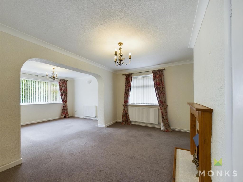 Property photo 3 of 11 Cam01348G0-Pr0517-Still003.Jpg