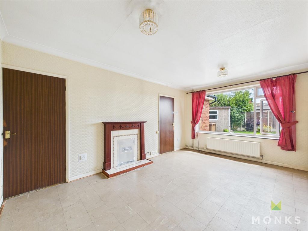 Property photo 3 of 12 Cam01420G0-Pr0694-Still007.Jpg