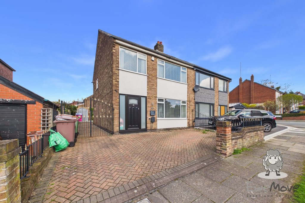 Property photo 1 of 11 35