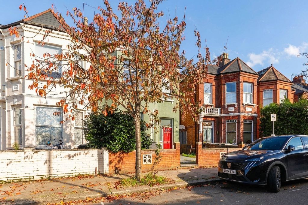 Property photo 1 of 1