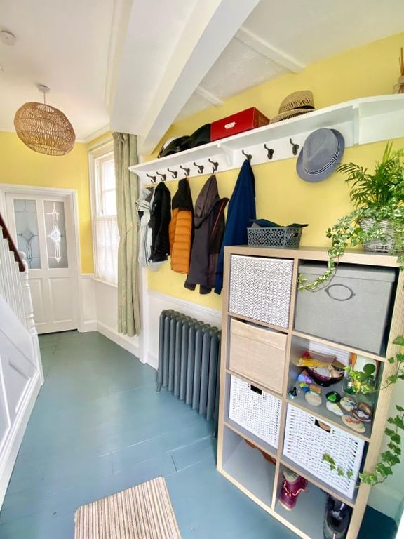 Property photo 2 of 22