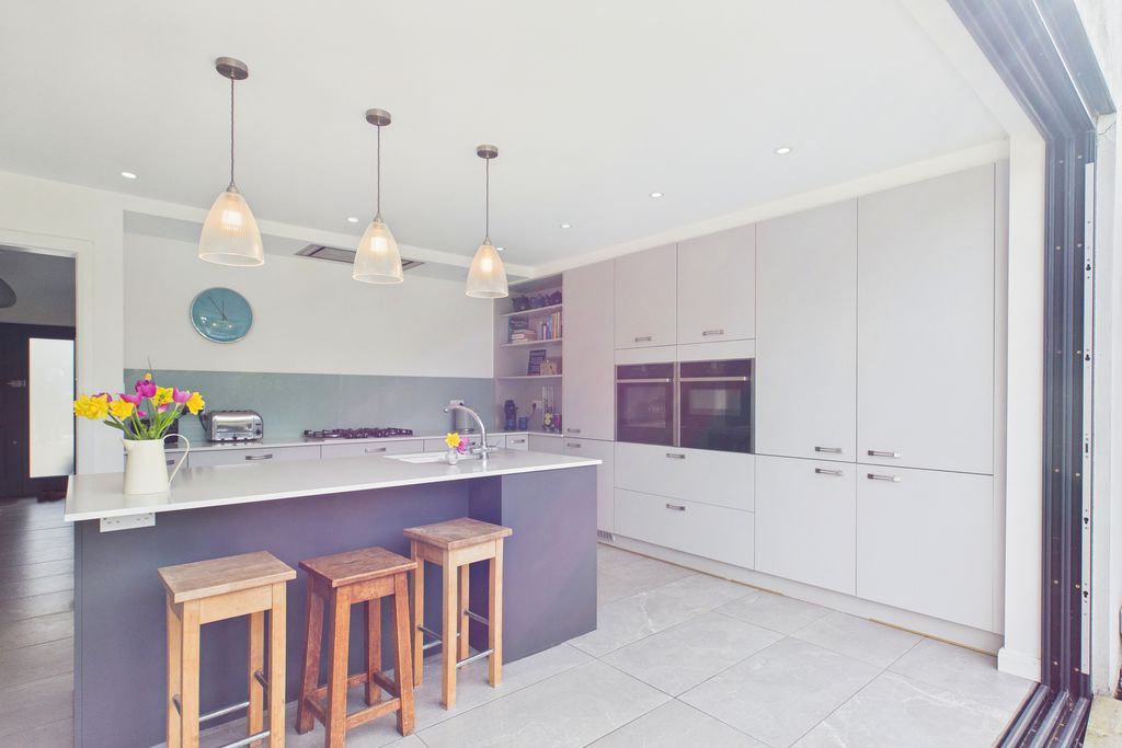 Property photo 3 of 37 Photo 36