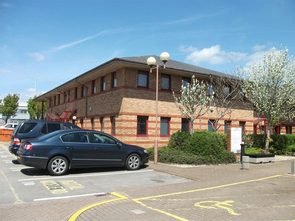 Property photo 1 of 1 Tf1Ureirbm9Lkzvqedghfldasiq.Jpg
