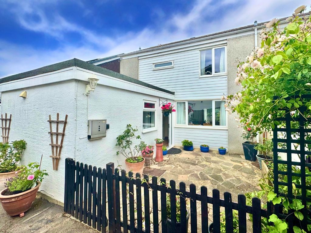 Property photo 1 of 19 4257391