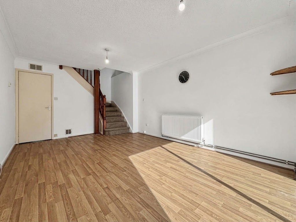 Property photo 3 of 13