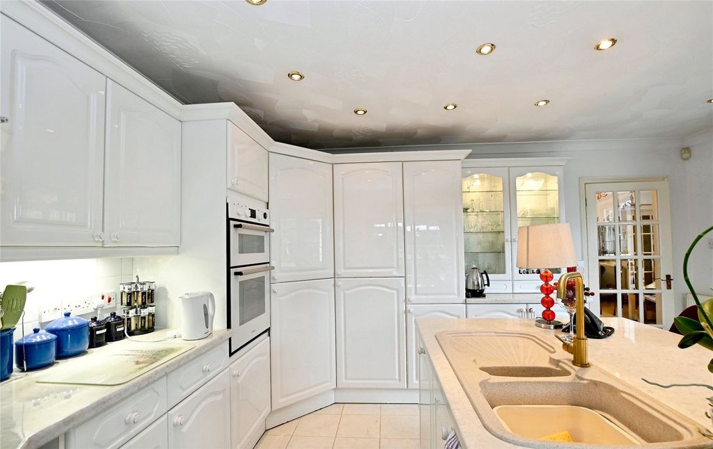 Property photo 3 of 32 Picture No. 26