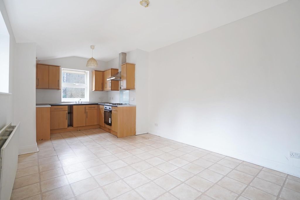 Property photo 2 of 10 Dsc00597.Jpg