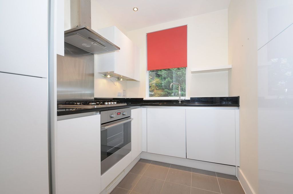 Property photo 2 of 6 Picture No. 10