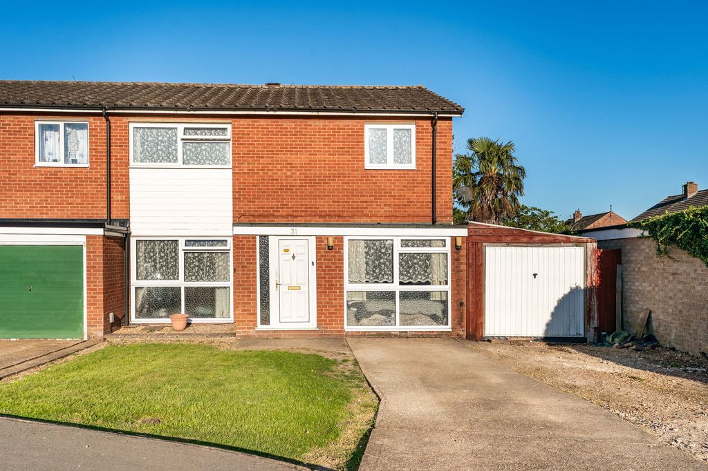 Property photo 1 of 11