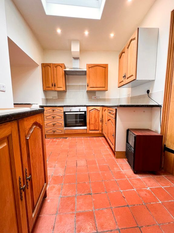 Property photo 1 of 15 13-Img-20240828-Wa0026