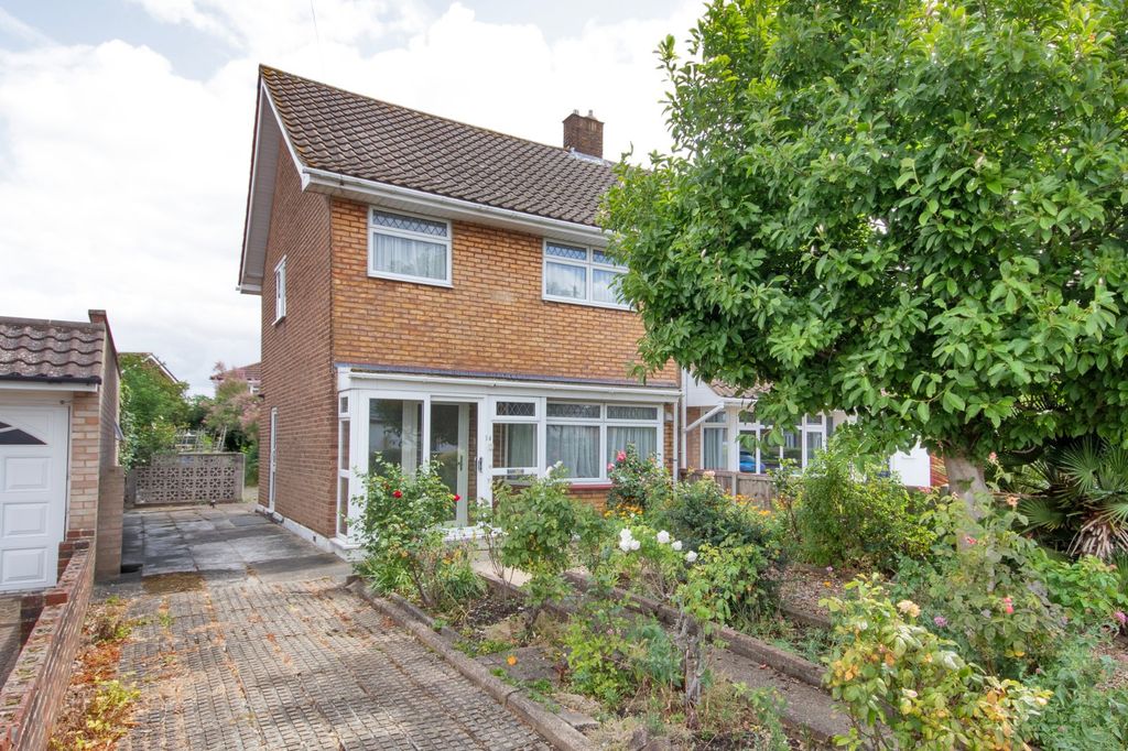 Property photo 1 of 15 External