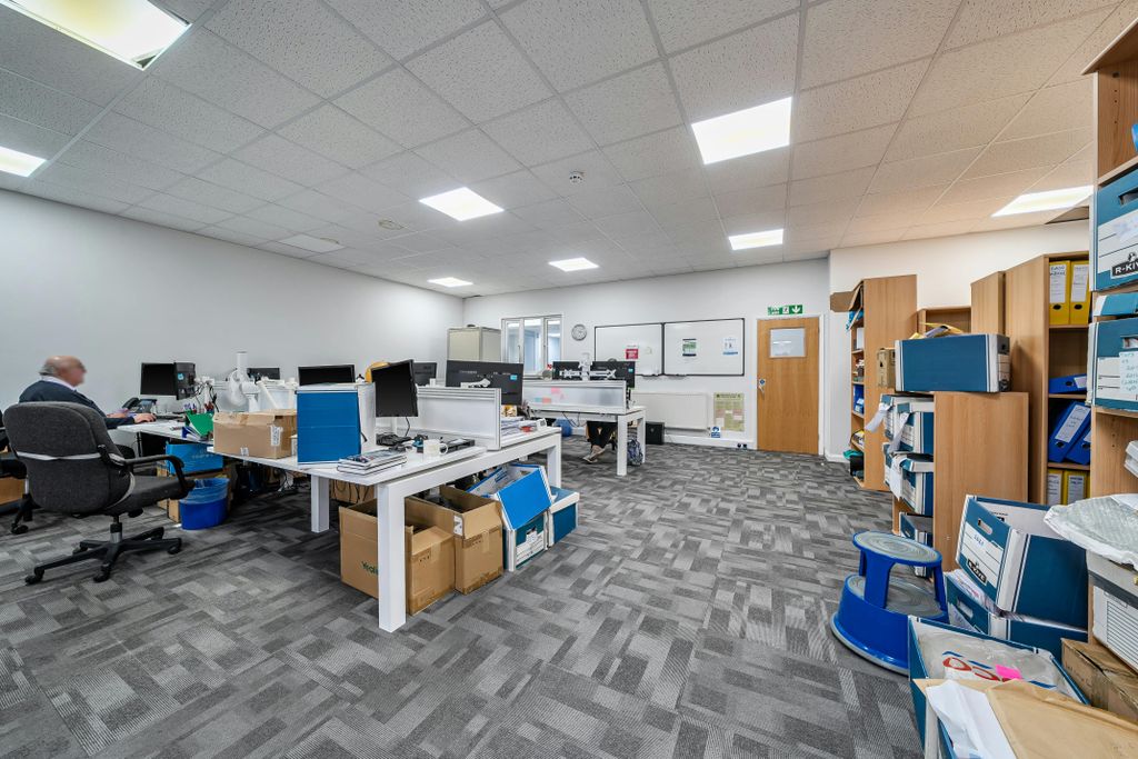 Property photo 2 of 14 1419091-10-69A0866A32d6B.Jpg