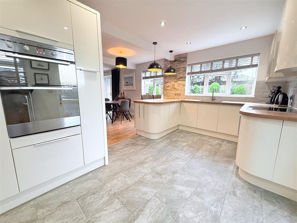 Property photo 2 of 22 Img_1872.Jpg