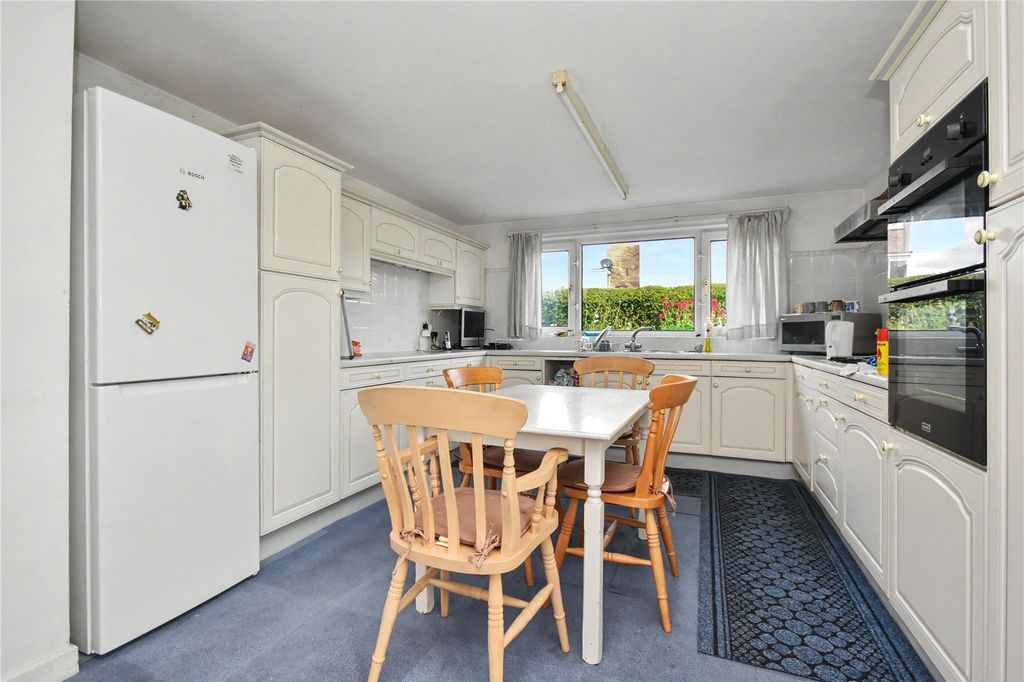 Property photo 3 of 25 Picture No. 17