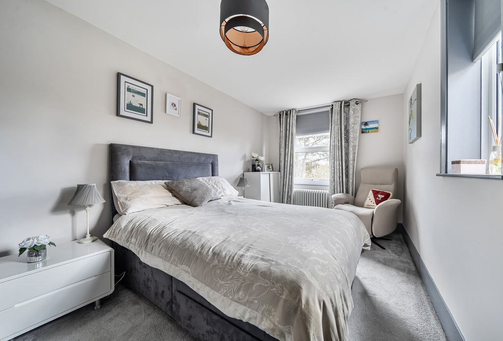 Property photo 3 of 21 1432492-9-69c3E4c...