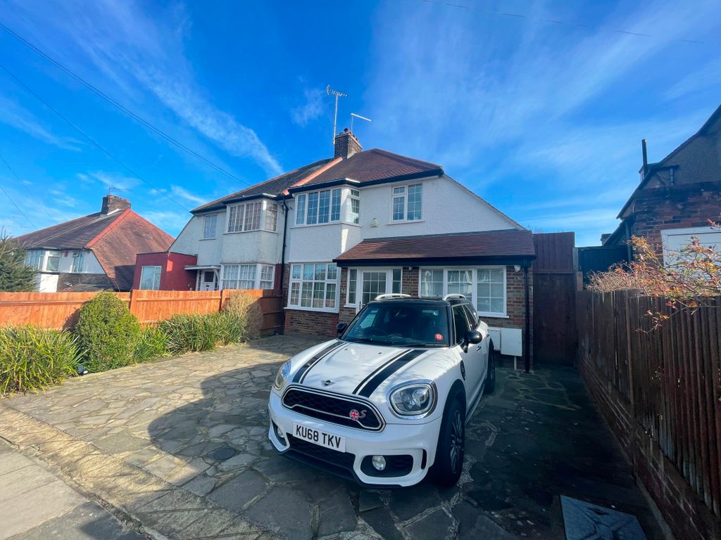 Property photo 1 of 15