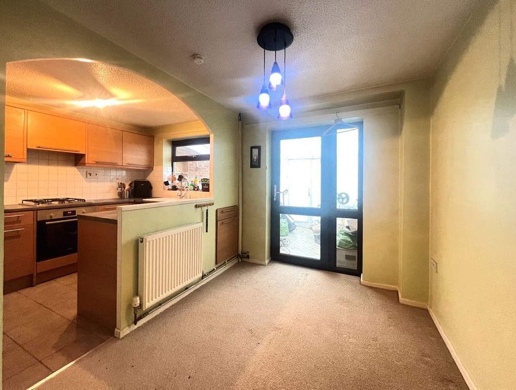 Property photo 2 of 12 Photo 9