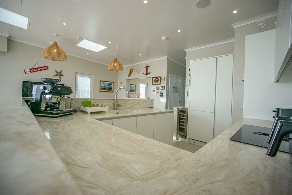 Additional image 17 of 3 bed mobile/park home for saleAbersoch, Pwllheli LL53