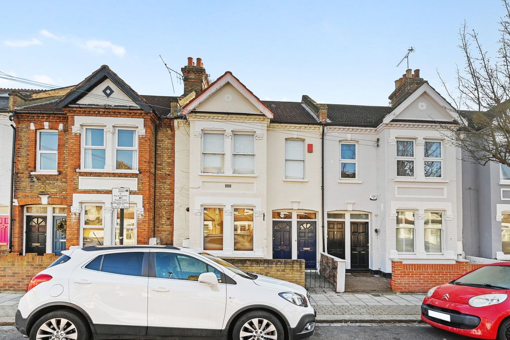 Property photo 1 of 12