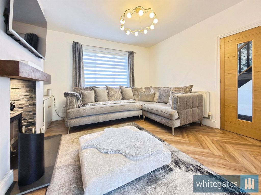 Property photo 3 of 17 Picture No. 21