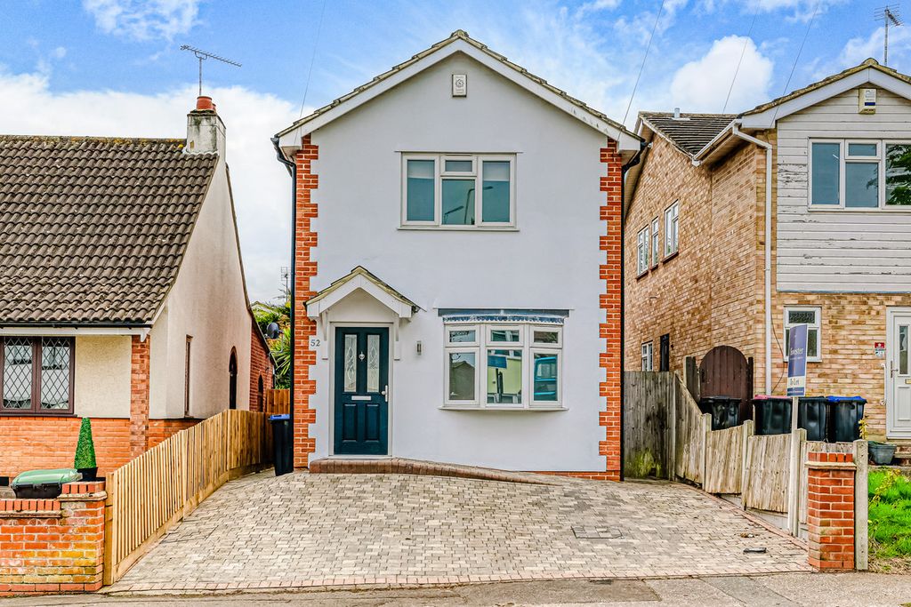 Property photo 2 of 19