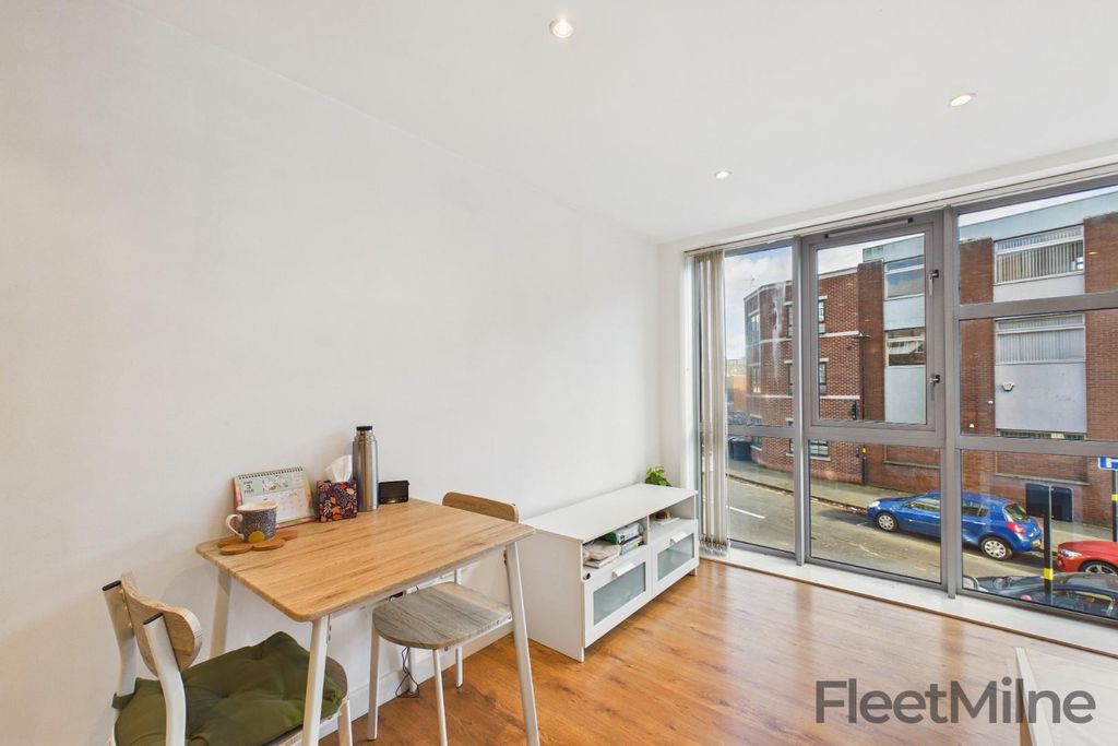 Property photo 2 of 8 Dining Room