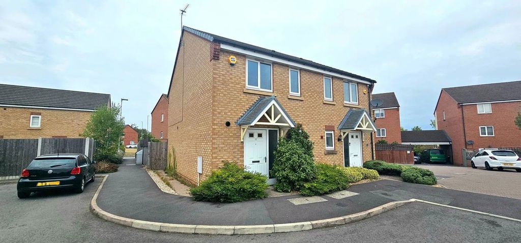 Property photo 1 of 12