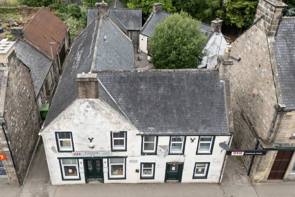 Property photo 3 of 88 5389604