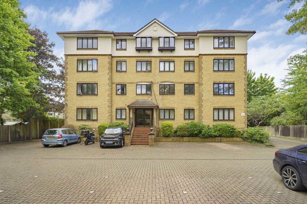 Property photo 1 of 6