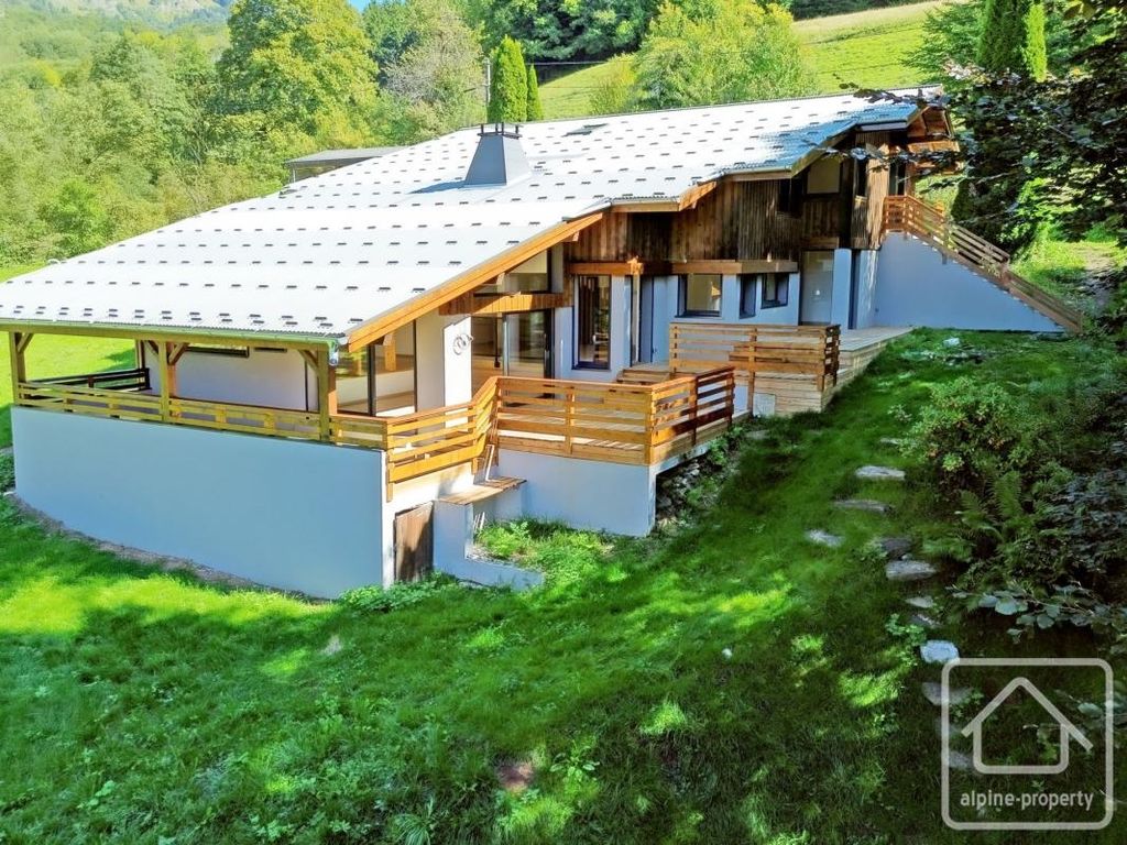 Property photo 2 of 39