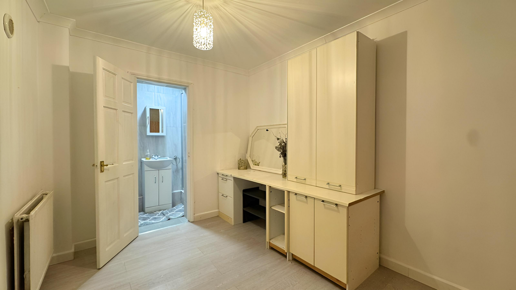 Property photo 3 of 10 Whatsapp Image 2026-01-15 At 10.50.00 (2)-Fotor-20260115105738