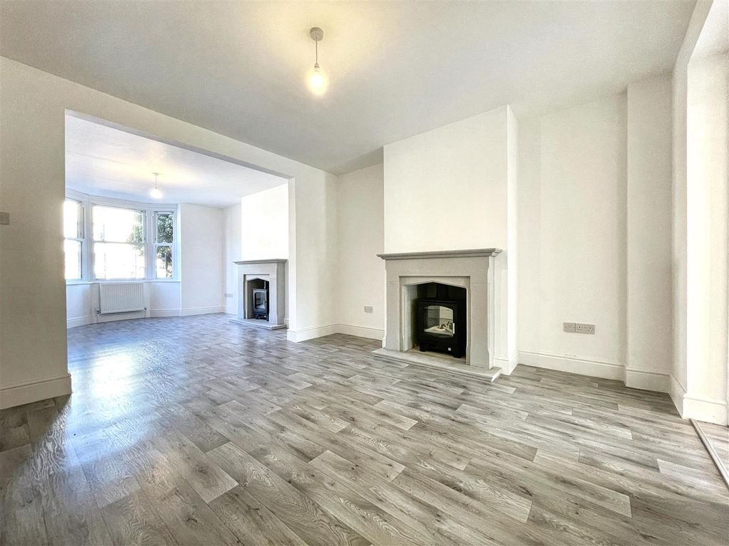 Property photo 2 of 28 Img_2564.Jpg