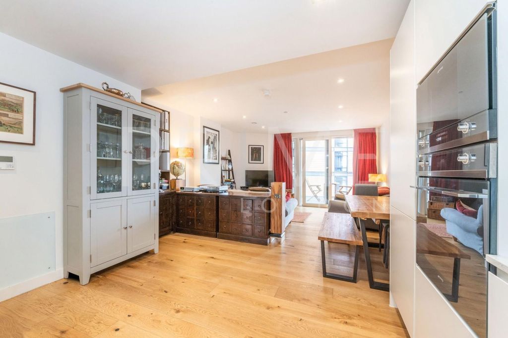 Property photo 3 of 21 Aee3 (11).Jpg