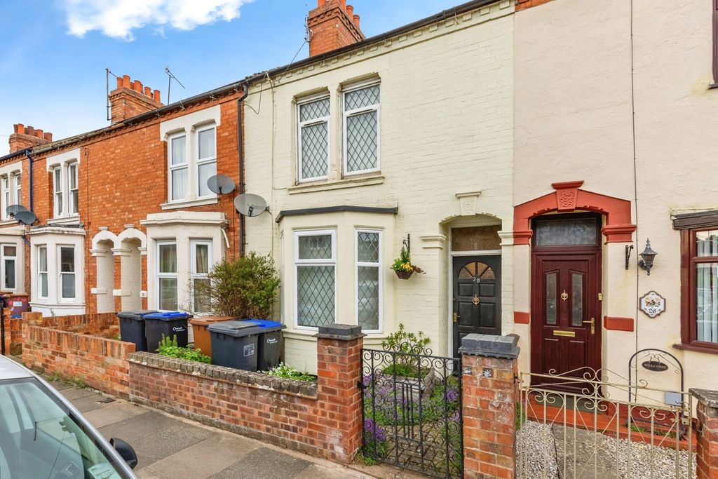 Property photo 1 of 13 Front