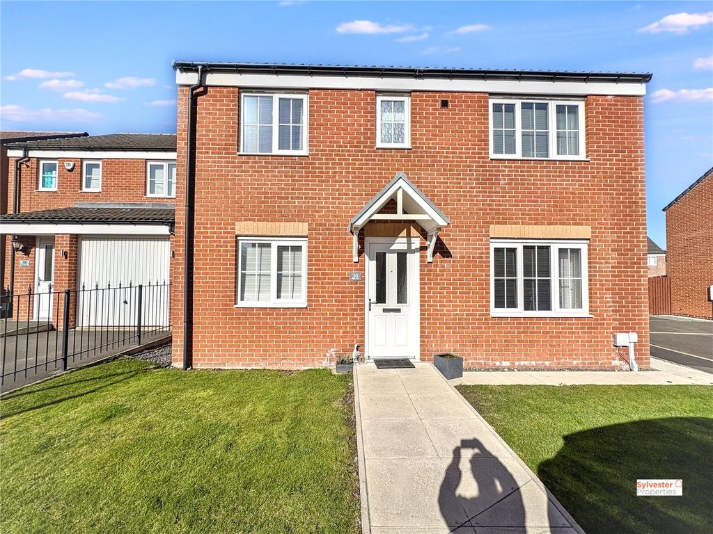 Property photo 2 of 32 Picture No. 27