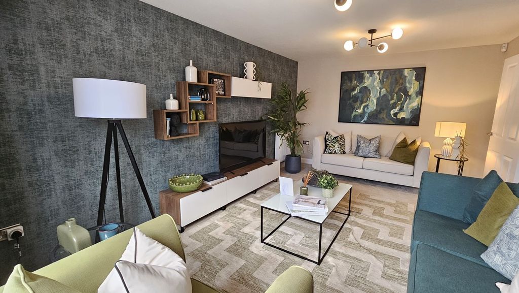 Property photo 3 of 15