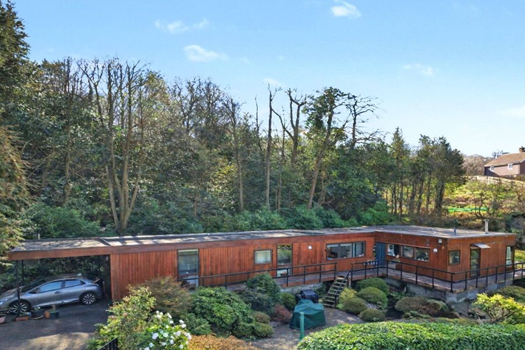 Property photo 1 of 24 Picture No. 38