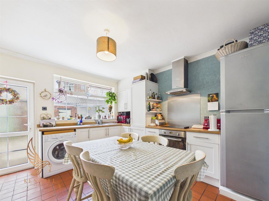 Property photo 3 of 22 3.Jpg