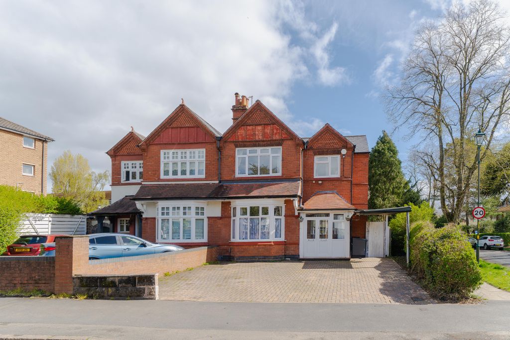 Property photo 1 of 21