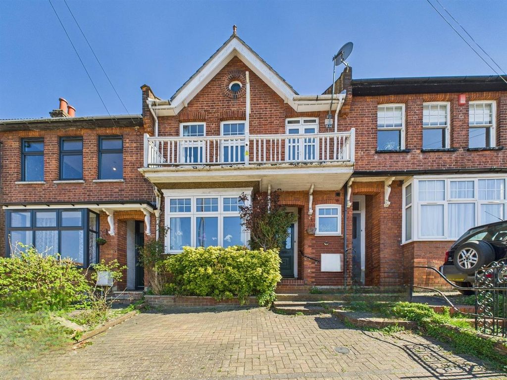 Property photo 1 of 21 Cam02885G0-Pr0348-Still027.Jpg