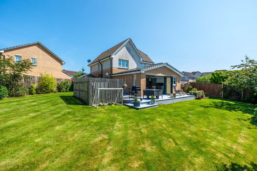 Property photo 2 of 46