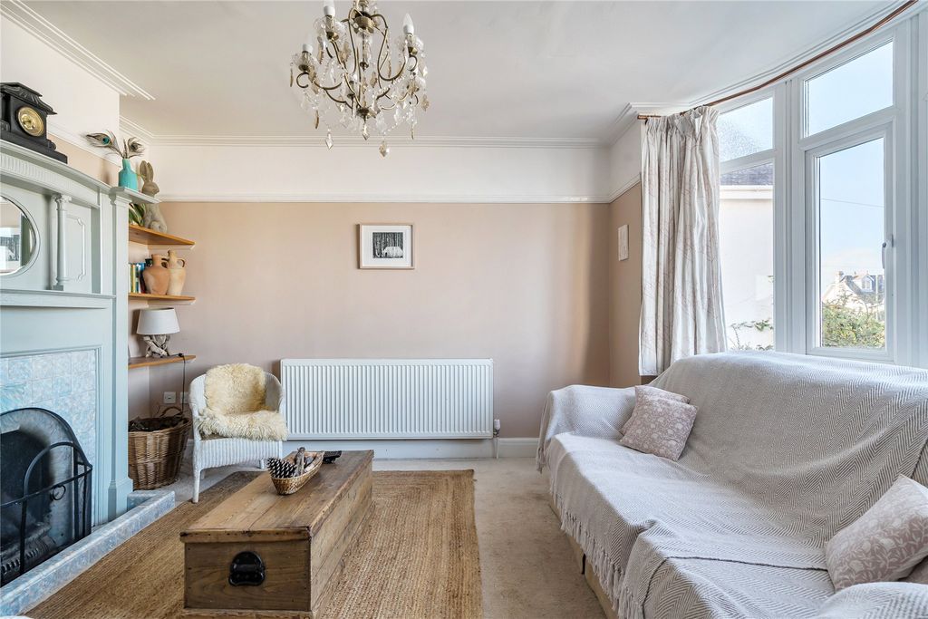 Property photo 3 of 26 3 - Picture No. 15