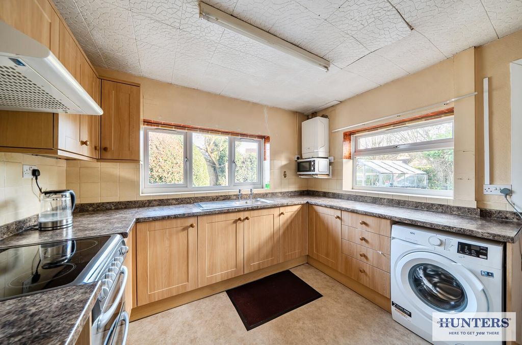 Property photo 2 of 18 85E1B941-562A-4d2B-B7Ad-9Cdec1686060.Jpg