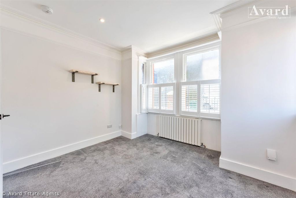 Property photo 2 of 18 2 - 4.Jpg