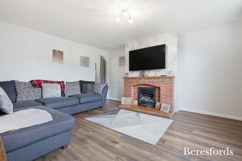 Property photo 2 of 21 Picture No. 22