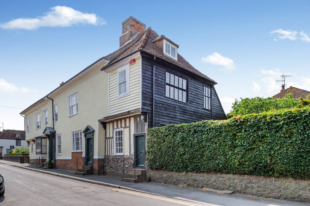 Property photo 1 of 25 Old Swan House