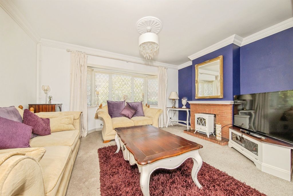 Property photo 3 of 18