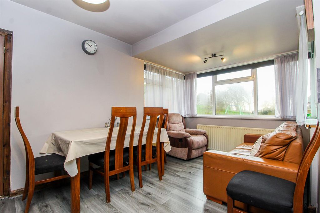Additional image 4 of 4 bed detached bungalow for saleSoothill Lane, Soothill, Batley WF17